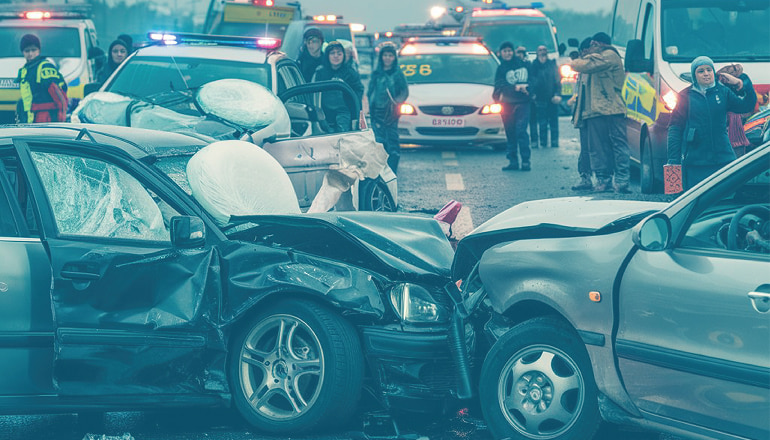 accidente múltiple en una carretera y no saben cómo reclamar indemnización